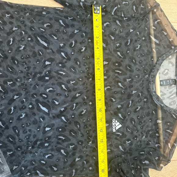 Worn Once Super Cool Adidas Animal Print Top - Picture 6 of 7